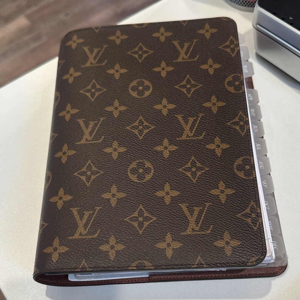Authentic Louis Vuitton Monogram Agenda Planner Cover